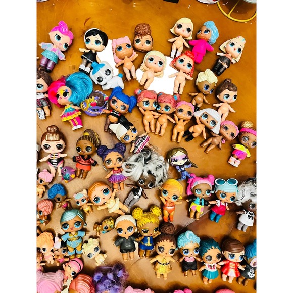 Large Lot of over 120 LOL DOLLS preloved - Picture 5 of 11
